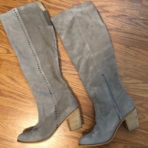 Size 10 Suede leather boots
